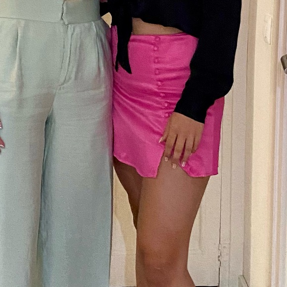 *WORN ONCE* ZARA Pink Satin Mini Skort - Picture 6 of 6